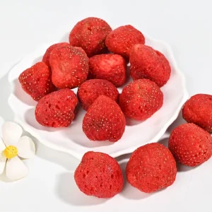 100% Pure Freeze Dried Whole Strawberry Fruit Sweet Taste Freeze Dried Process Bulk Packaging