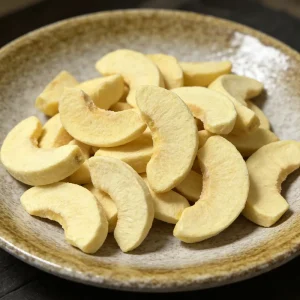 100% Pure Freeze Dried Yellow Peach Slices No Added Sugar & Preservatives Crispy Natural Fruit Chips for Healthy Snacks