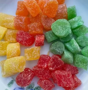 4 Colors Mixed Diced Dried Pineapple Fruits 8-10mm Sugar-preserved Dried Cylindrical Pineapple Cubes