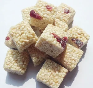 Almond Peanuts Cashew Dried Fruits Crunchy Nut Bites Nut Crunch Nut Cluster With BRC