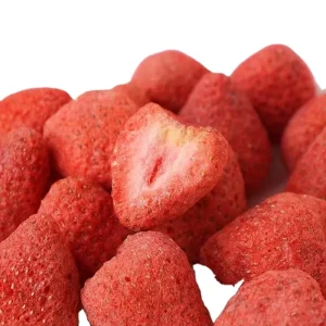 Bulk 30-35mm Fried Crispy Strawberry Fruit Snack