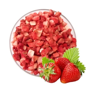 Bulk Crispy Fruit Snack Freeze Dried Strawberry Pieces Sugar Free Freeze Dried Strawberries Slices for Yogurt Oatmeal