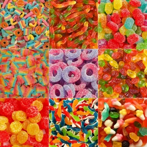 Bulk OEM Gummy Candy Mixed Fruit Flavor Sour Sweet Gelatin Gummies Halal Candy Factory