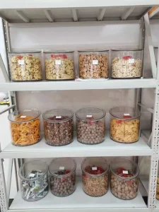 Factory Food Grade Wide Mouth Round Plastic Canister Transparent Bulk Dried Preserved Fruit Display Jar for Snack Shop