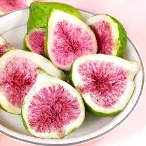 Freeze-Dried (FD) Dried Figs Fruit and Vegetable Crisps 1kg Bulk Packaging for Cake Decoration Healthy 12 Months Shelf Life