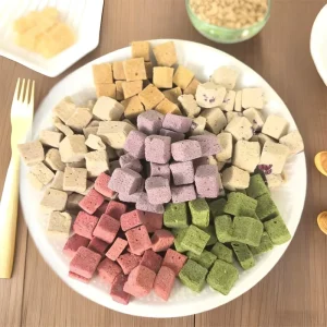Freeze Dried Mixed Pet Treats with Fruit Meat & Vegetables Nutritional Supplement & Training Reward for Dogs Cats
