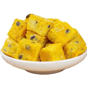 Freeze Dried Preserved Passion Fruit Chunks Sweet Taste 10 KG Bulk Packaging Rich Nutrients Crispy Healthy Snack Cold Brew Tea