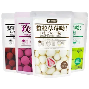 Fresh Fruit Flavored Freeze Dried Strawberry Chocolate Balls 60g Bag