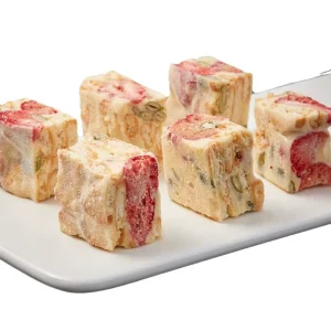 Fresh Snowflakes Crispy Sweet Nougat Fruits Bulk Bagged Snacks 1kg Fruity Flavor Strawberry Block shaped
