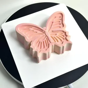 Halal Certified Low Fat Fruit Cheese Cream Mousse Cake Butterfly Shape Frozen Dessert Fast Delivery Daily Snack