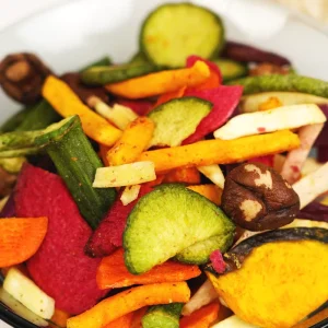 Healthy Sweet VF Fruit & Vegetable Dried Veggie Chips Hard Texture Vacuum fried Bulk Asian Snacks