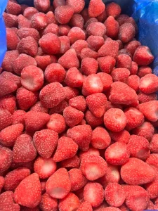 High Quality IQF Frozen America 13 Strawberry BRC a Grade ISO22000 Certificated for Fruit Jam Juice Processing