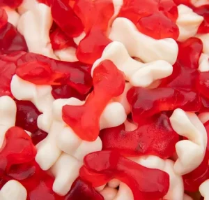 Holeywood Fruity Sweet Mixed Oil Gummies Multi Colored Red White Bones Shapes Healthy Snacks 2.5kg OEM Factory Packaged