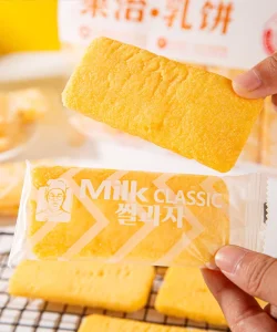 Milk Flavored Rice Cake Snack Sticks Baked Children’s Grain Snacks Boxed Rice Crispy Stick Snack Food