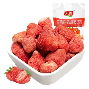 Natural Vacuum Packed Dried Strawberries 10kg Bulk Open Air Cultivated