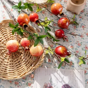 New Low MOQ Foam Pomegranate Faking Fruit With Short Stem for Home New Year Decoration Arrangement