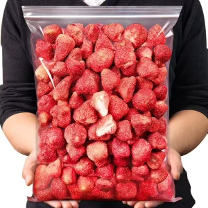 Organic Whole Sun Dried Strawberries Healthy Snacks Bulk GMO Free Candied Fruit Sweet Sour Taste Vacuum Pack for Natural