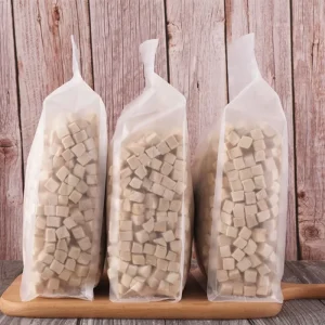 Pet Freeze Dried Snacks Cat Snacks And Cat Food Freeze Dried Chicken Cube Bags Dog Snacks And Dog Food Customized OEM