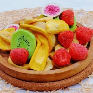 Premium Asian Freeze Dried Mixed Fruit Healthy Import Snacks with Sweet Taste Packaged in a Bag