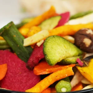 Ready to Eat FD Freeze Dried Fruit and Vegetable Snacks Strawberries Broccoli Non Fried No Added Oil Dehydrated Mixed Snacks