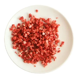 Sweet Freeze Dried Strawberry Chinese Frozen Dry Fruit Snack in Whole Powder Pattern Preserved Taste Freeze Dried Fruit Cube