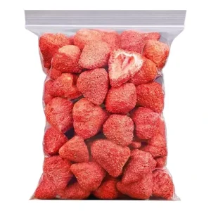 USDA Organic Freeze Dried Whole Strawberries Healthy Bulk Snacks Sweet Sour Taste GMO Free Candied Fruit OEM Vacuum Pack 500g