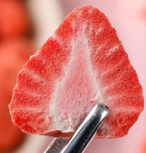 Whole FD Strawberry Sugar Free Bulk Crispy Dried Fruits Snacks Factory Supply Top Quality